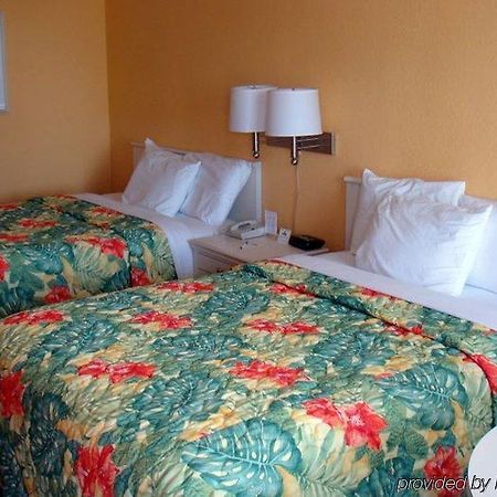 Tropical Inn Palm Bay Room photo